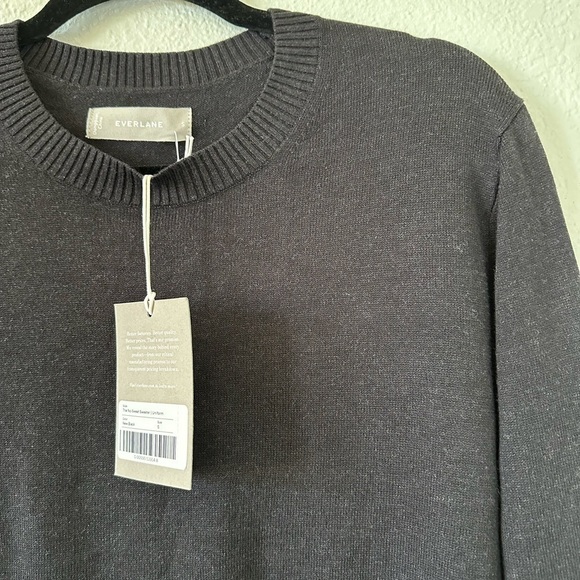 Everlane | The No-Sweat Sweater | Uniform - Picture 2 of 11
